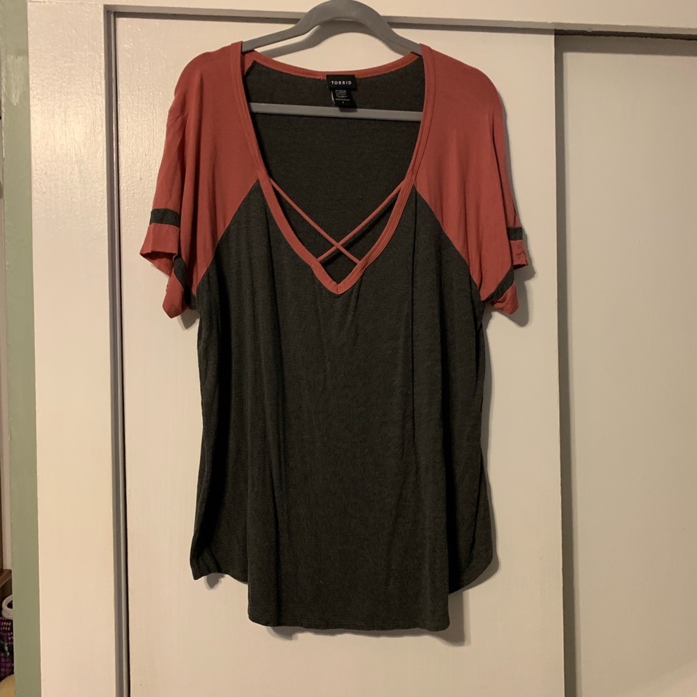 Torrid size one T shirt so comfy